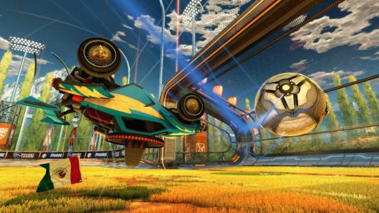 Rocket League Ranks: O mașină verde lovește mingea în timp ce mijlocul aerului și cu susul în jos în Rocket League