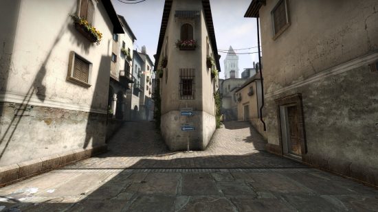 CS:GO Italy removed: The CT side of Italy, showing two streets splitting off left and right