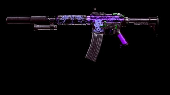 XM4 Warzone Loadout: En XM $ Assault Rifle med et lilla CAMO -sett mot et svart bakteppe