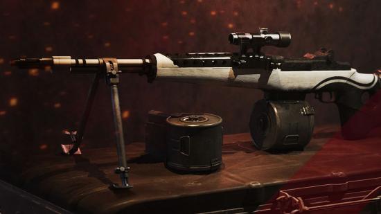 M1 Garand Vanguard loadout: A white sniper rifle with a bipod stands on a wooden table