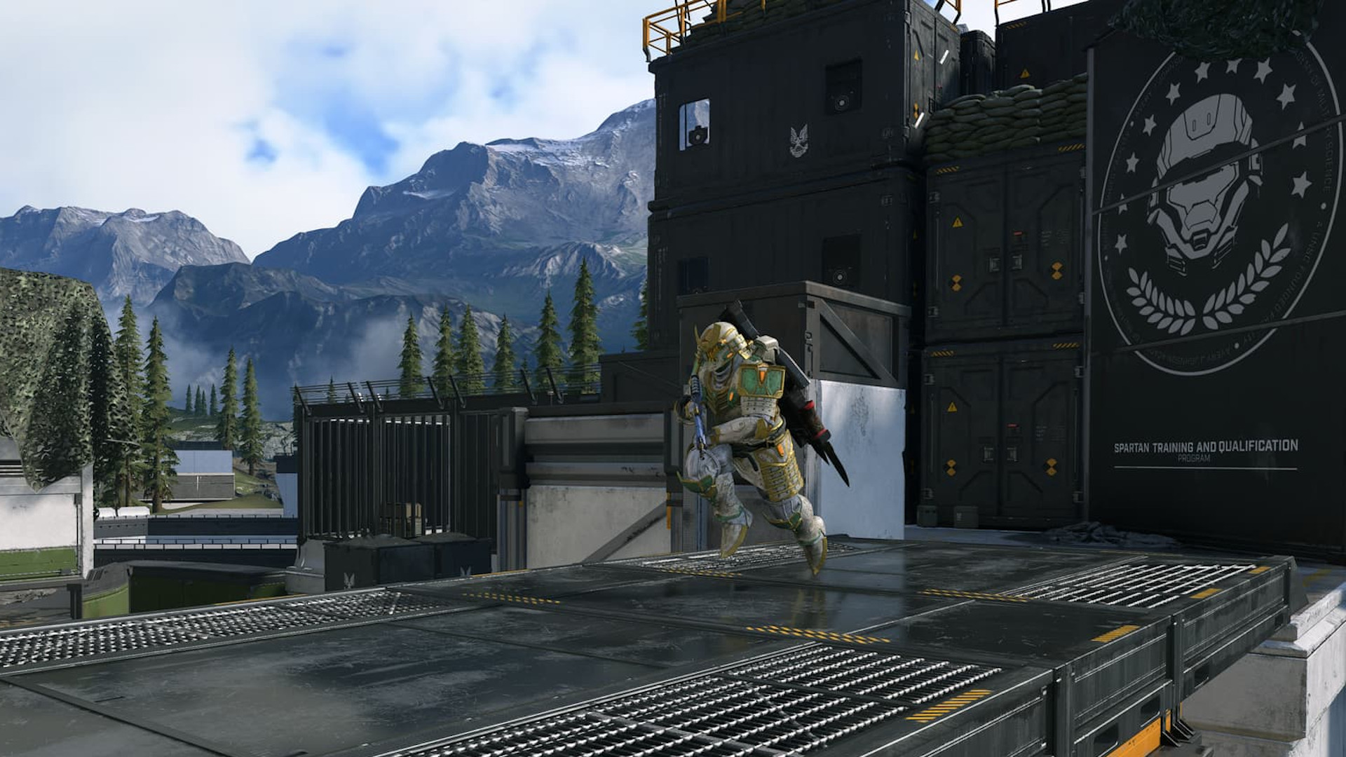 Halo Infinite ranks: A Spartan runs across a platform in Halo Infinite multiplayer