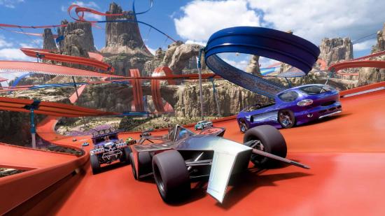 Forza Horizon 5 Hot Wheels Best Car: Multiple cars can be seen racing on a track