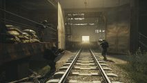 Escape From Tarkov lighting rework: Three players scope out a warehouse on reserve