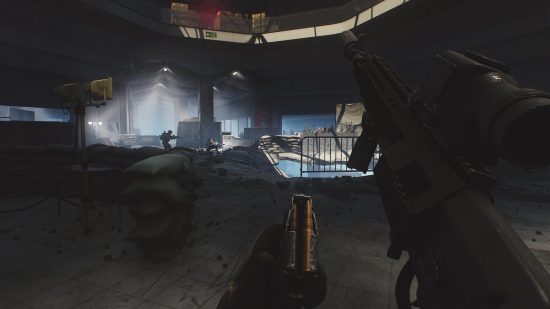 Escape From Tarkov lighting rework: A player reloads in Interchange