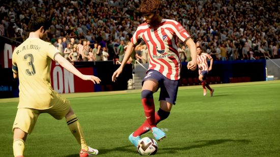 FIFA 23 cheapest players: Felix moves the ball past a defender