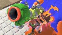 Splatoon 3 Patch Notes: A Inkling can be seen holding a weapon and looking at the sky