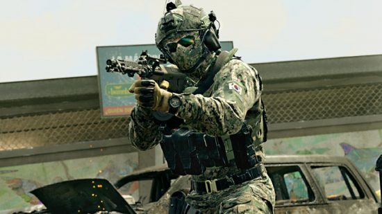 Modern Warfare 2 Multiplayer Release Date: A player can be seen aiming a gun