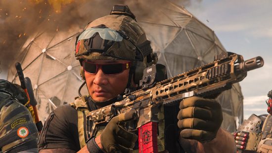 Modern Warfare 2 Season 2 Weapons Guns: A soldier can be seen