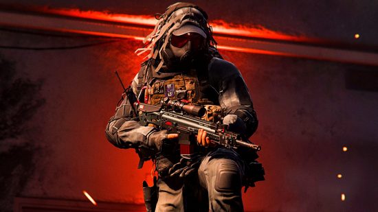 Warzone 2 Resurgence best KV Broadhead loadout: an image of a FPS player with a gun in red lighting from the battle royale