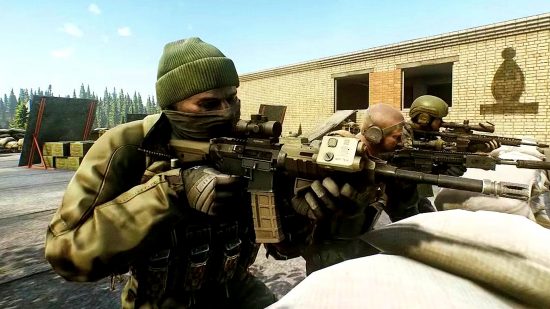 Escape From Tarkov hacked player data secure: an image of FPS players aiming assault rifles in-game