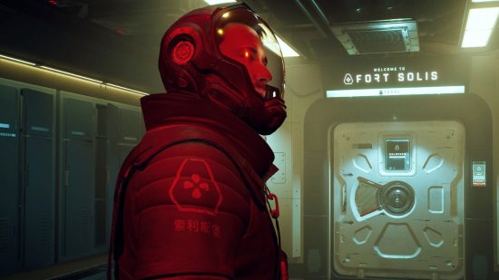 Fort Solis length: A man in a dark grey space suit stands in front of a futuristic-looking door