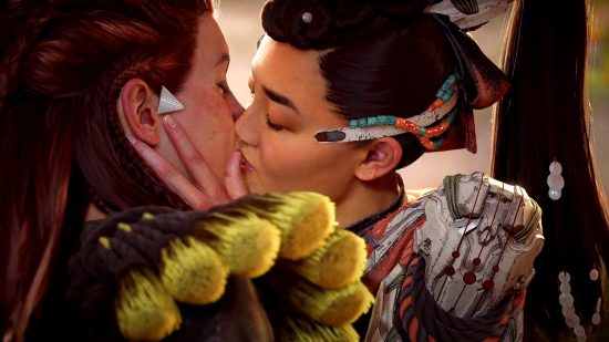 Horizon Forbidden West 3 Burning Shores DLC Aloy allies Seyka: The two kissing from the open world RPG