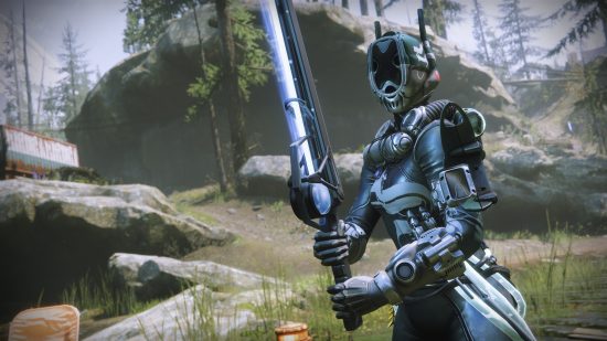 Destiny 2 Focused Fishing: A Warlock holding a fishing rod in the EDZ.