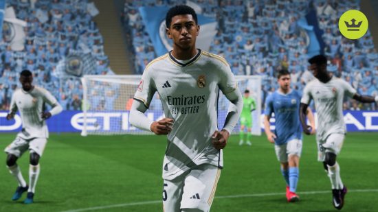 FC 24 Chemistry: Jude Bellingham jogs in the middle of a match in the white kit of Real madrid