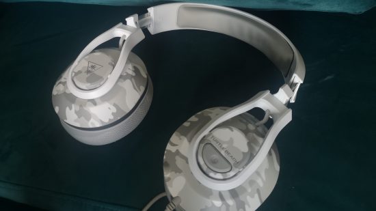 Turtle Beach Recon 500 review image of the headset laid face down.