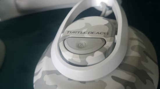 Turtle Beach Recon 500 review image of its mute button.