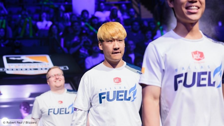 OGE walks in with his Dallas Fuel teammates in the Overwatch League
