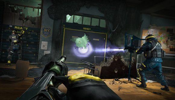 Rainbow Six Extraction Buddy Pass: Three players can be seen setting up defenses against the Archaeons.