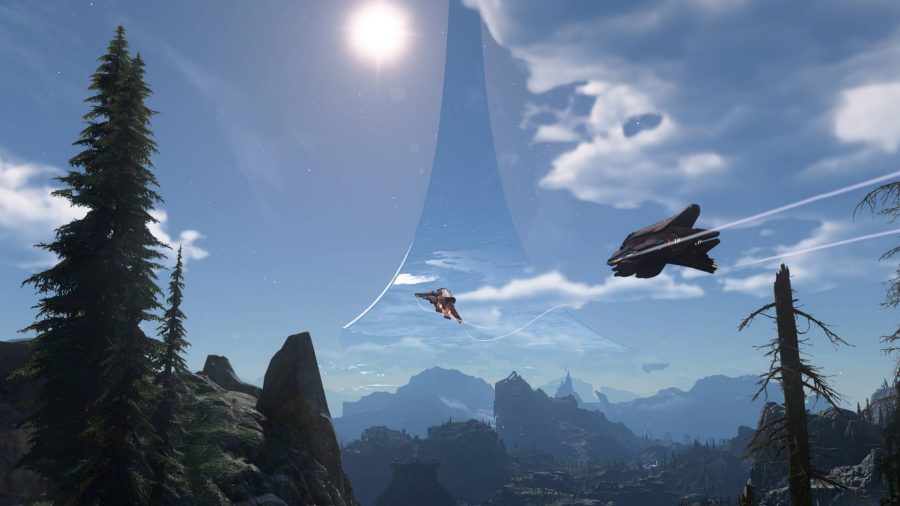 Halo Infinite review: two Banshees flying through the sky