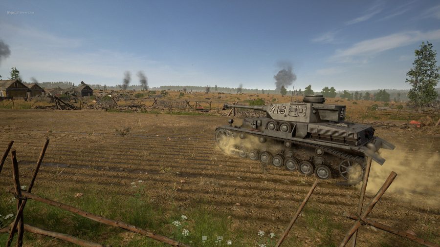 Hell Let Loose console: a tank sits in a field ready to fire