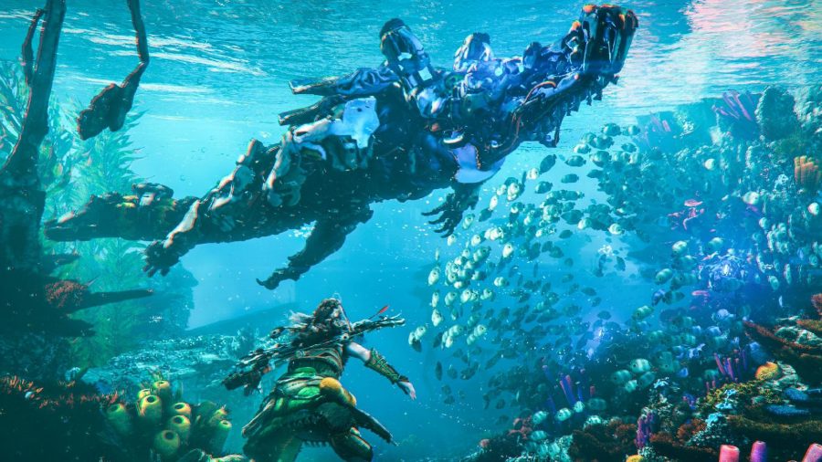Horizon Forbidden West Acquisition Machines: A Snapmaw can be seen with Aloy swimming below it