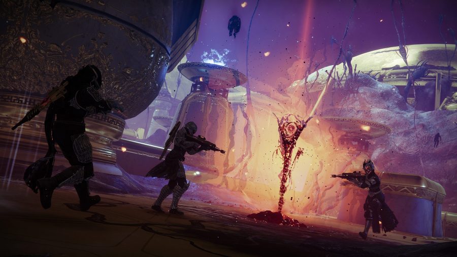Destiny 2 Nightmare Containment: Three Guardians gather around an orange glowing staff
