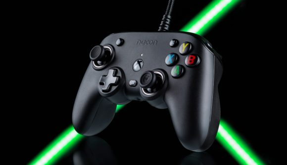Xbox Nacon Pro Compact controller