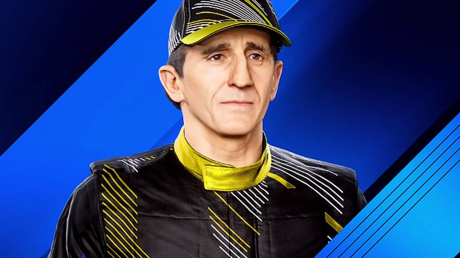 F1 22 Icons list: an image of Alain Prost from the F1 2021 Deluxe Edition trailer