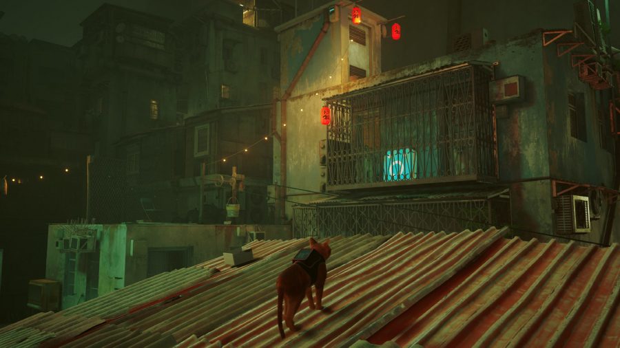 Stray Notebook Locations: The apartment can be seen.